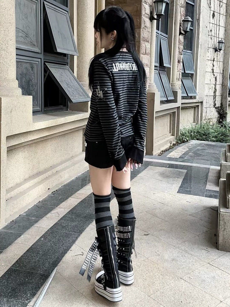 Genderless Black & Gray V-Neck Striped Long-Sleeve Top with Cross & Skull Hotfix Rhinestone Detail - DETW OnLine
