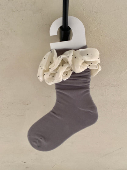 Lace Bubble Polka Dot Socks White/Black/Gray with Calf Cream Design