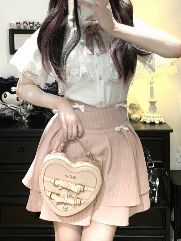 ジライケイ ブラック/ホワイト/ブラックホワイト レースケープデザイン 半袖ブラウス