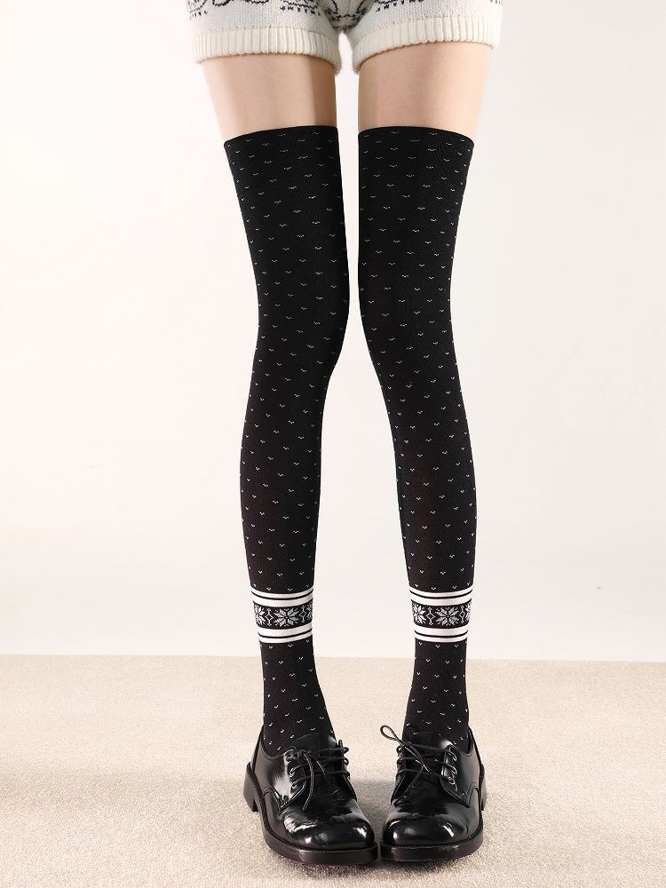 Over Dot White/Black Pattern and Knee Stockings Polka Warm Snowflake