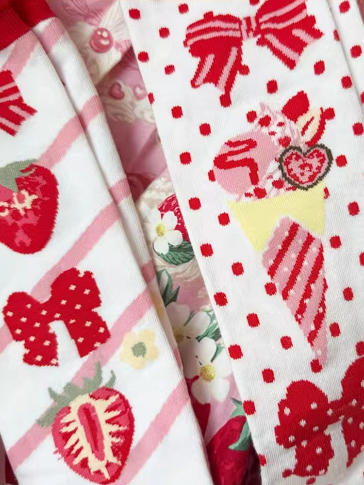 Cremefarbene Bündchensocken mit Muster, gepunktet, gerüscht, Kalbsleder, Lolita, Eis, Erdbeere