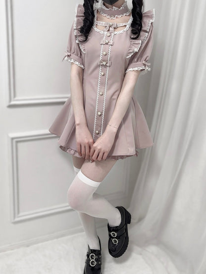 Set Jirai + Pink – Minikleid mit Flatterärmeln und Schleife am Rücken zum Binden + Shorts Kei Dusty Choker