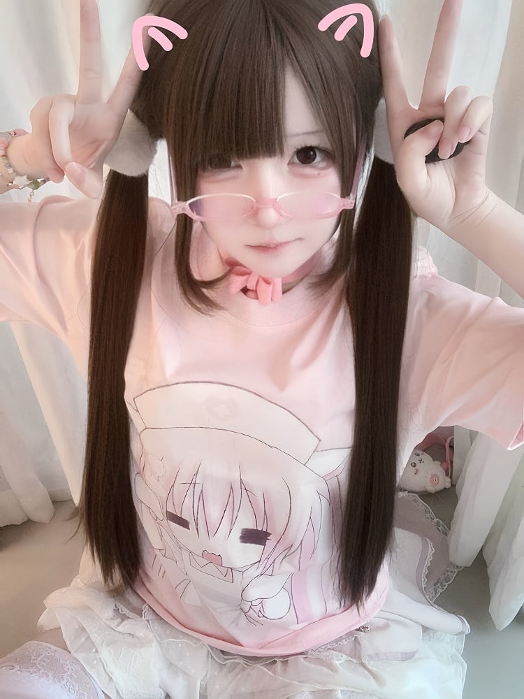 Ear Pink with Cat Pattern Neck Nurse Cotton Crew T-shirt