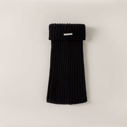 4色のカラーバリエーションのニットレッグウォーマー