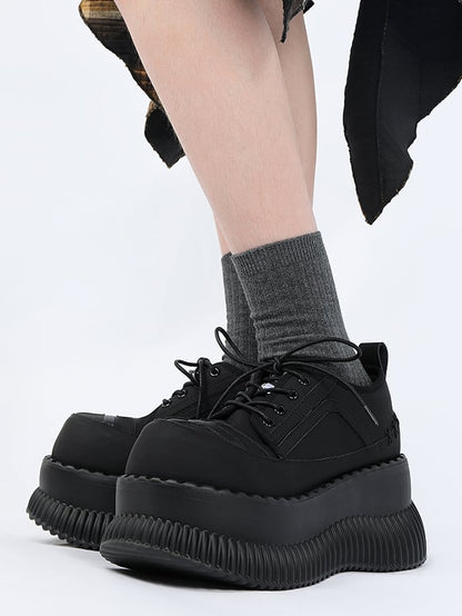 Gothic Lace-Up Black - Platforms at Design Top Cross with