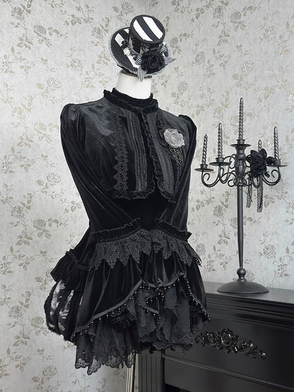 Top Placket Cropped Velvet Black Lolita Ruffled Ouji Gothic