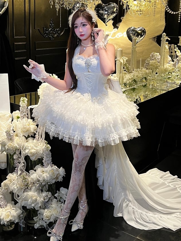 Weißes Hanayome Lolitacore-Kleid mit Neckholder und baskischer Taille zum Selbstbinden
