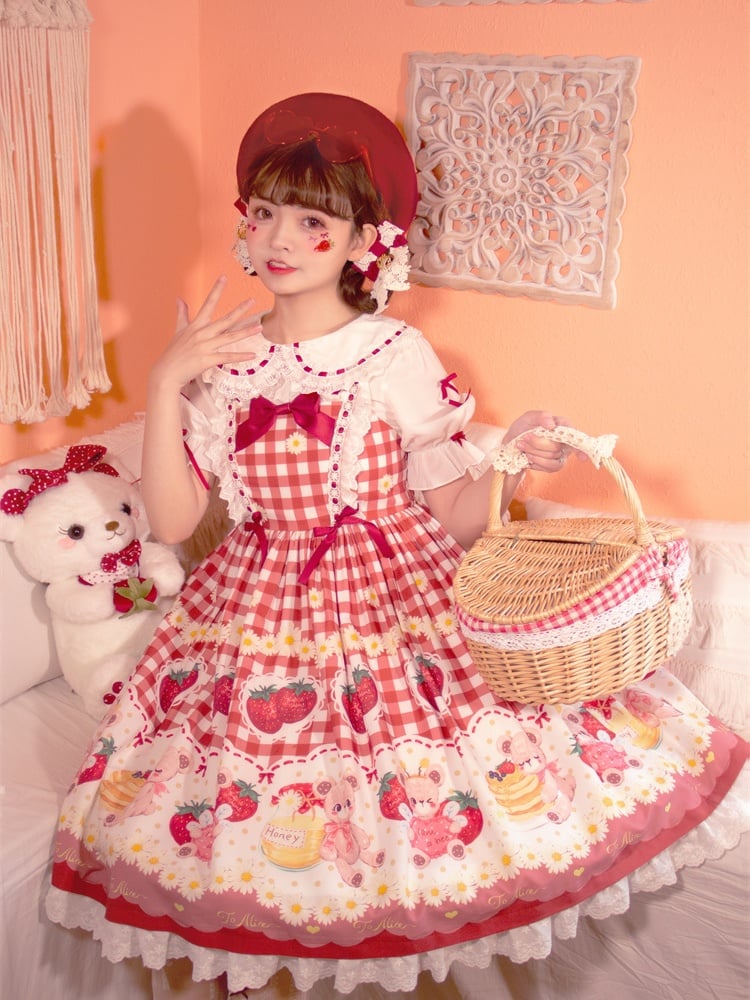 赤い蝶結びと白いピーターパンカラーのレーストリムのスイートロリータブラウス