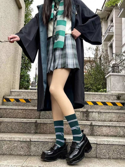 Retro Pattern 4 Socks Striped Colors Calf