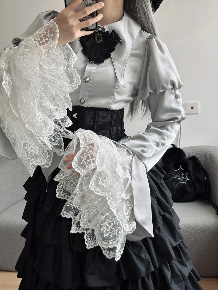 シルバーロリータスリーブ王子テールロングカラーフォールドオーバーポインテッドシャツ