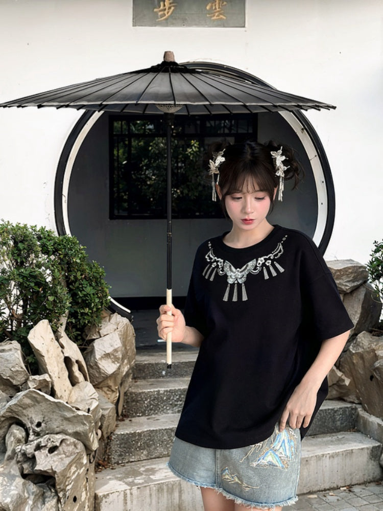 Black Round Butterfly Embroidery Cheongsam Style T-Shirt Neck