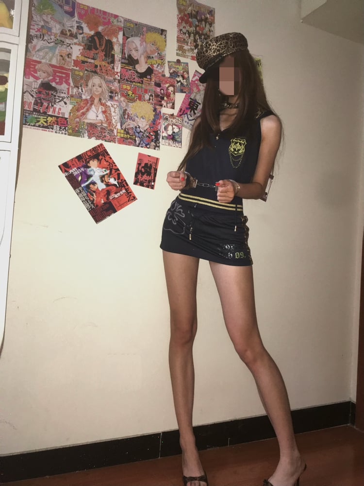 Navy Blue Zip-Up Hooded Vest with Leopard Print and Backless Gyaru Design