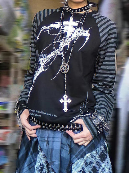 Black/White Graphic Raglan Lettering Prints with Top and Long Sleeves Striped Gothic