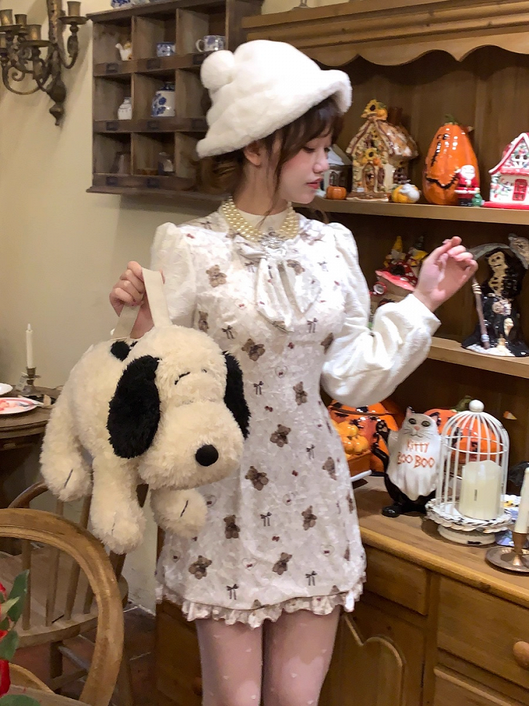 Vintage Sleeve Trim Bear Adorable Long Beige Dress Lace Print with