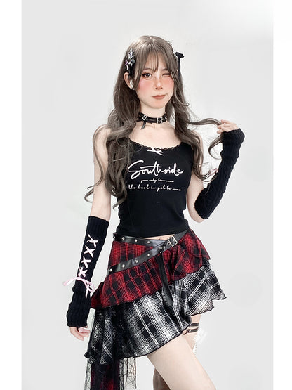 Y2K ブラック グラマラス レター レーストリム クロップド キャミソール トップ + レースアップ ニットスリーブ