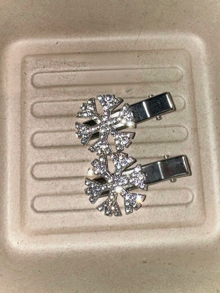 Silver Snowflake Hairclip with Rhinestone Decorations - IVONA boutique