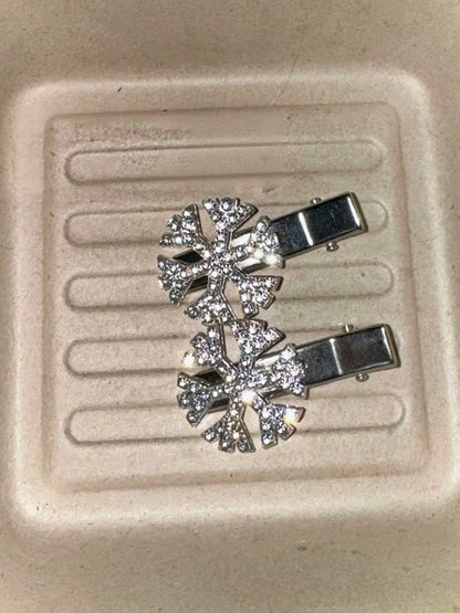 Silver Snowflake Hairclip with Rhinestone Decorations - IVONA boutique