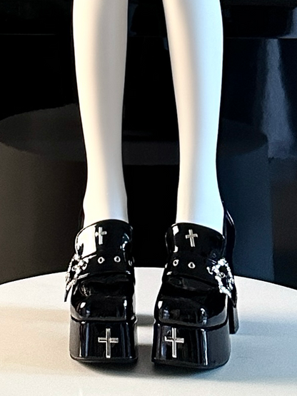 Heel High in Coffin Buckle Gothic with Black Shoes Polished Platform Block 11/13cm