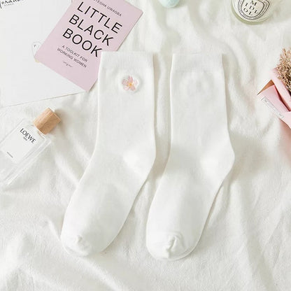 White/Black/Creamy Embroidery Cute White Cotton Sakura Socks