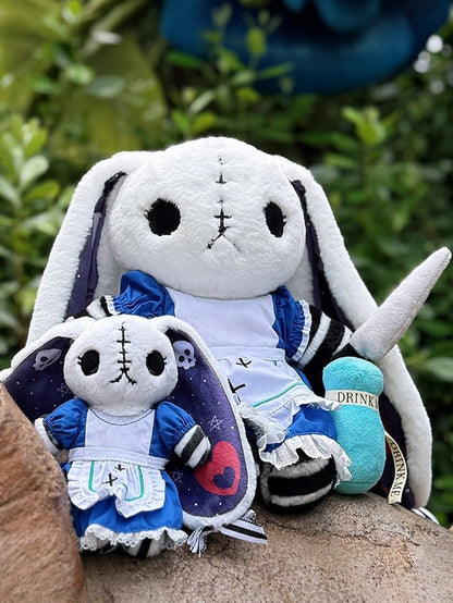 Guro Embellishments Rabbit Scar Kawaii - White Blue Keychain