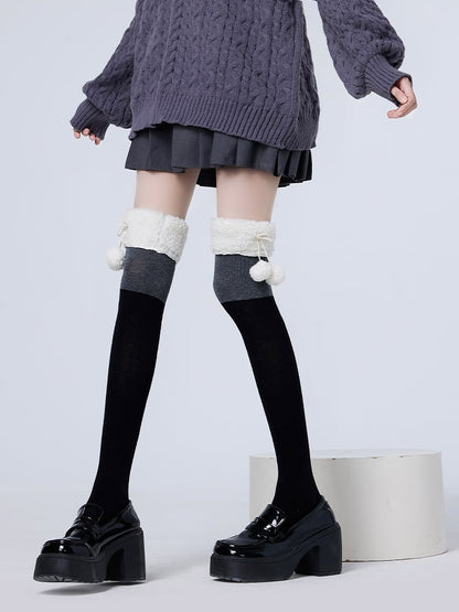 Stockings With Plush Pom-Pom KhakiBrown/GrayBlack Cuff Decoration