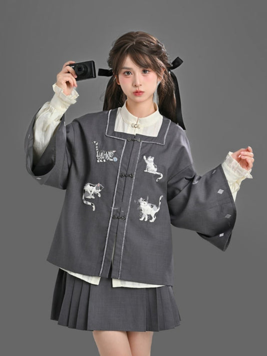Grey Square Neck Cat Embroidery Cheongsam Style Knot Button Top