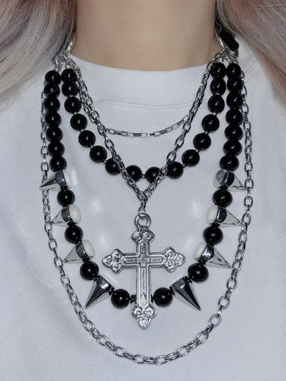 Ohrstecker Schwarze Perlenkette Silber Anhänger Verziert Und Kreuz