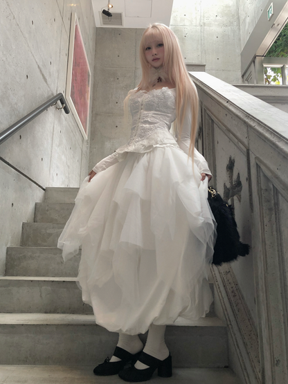 Embossed Lace-Up Back with Jacquard Lace Black/White Top Sleeve Frill Long