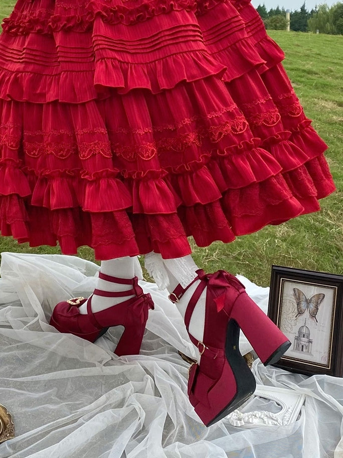 Herzförmige, zarte High Janes mit Schleife, Sweet Mary-Plattform – Lolita-Absatz, herzverzierter Schnallenblock mit Rot