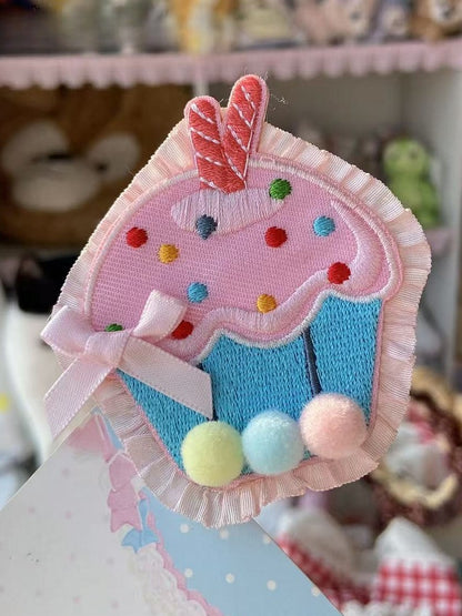 Brooch Sweet Pink/Red Cake Trim Ruffles