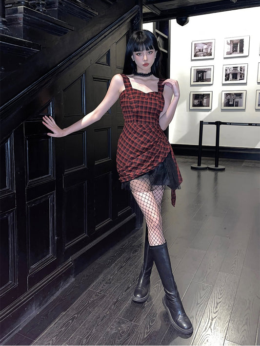 Red & Black Plaid Asymmetrical Hem Slim-fitting Sleeveless Dress