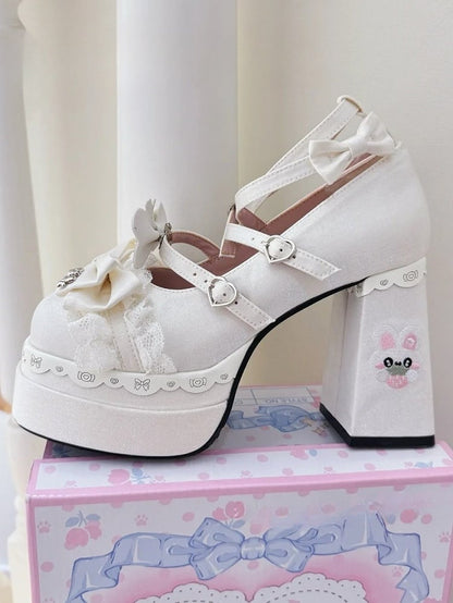 Lolita - Sweet White Themed Janes Mary Bunny Bow Details