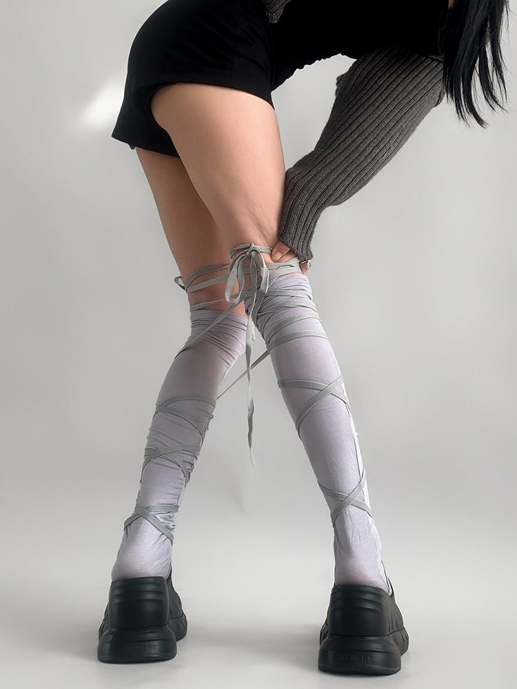 Calf White/Black/Gray Bow Ballet-Style Design Socks Strappy
