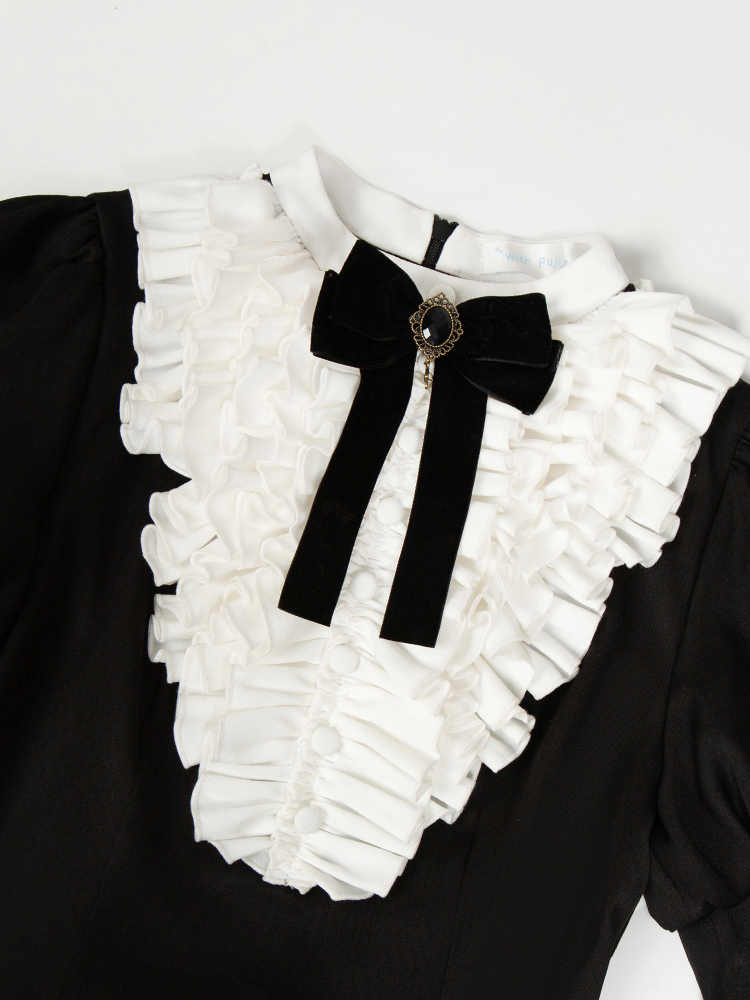 White Ruffles Bodice Black Long Juliette Sleeves Lolita Slimming Dress