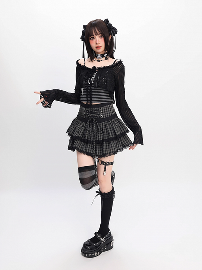ブラック＆グレーのチェック柄レースアップウエストティアードスカート
