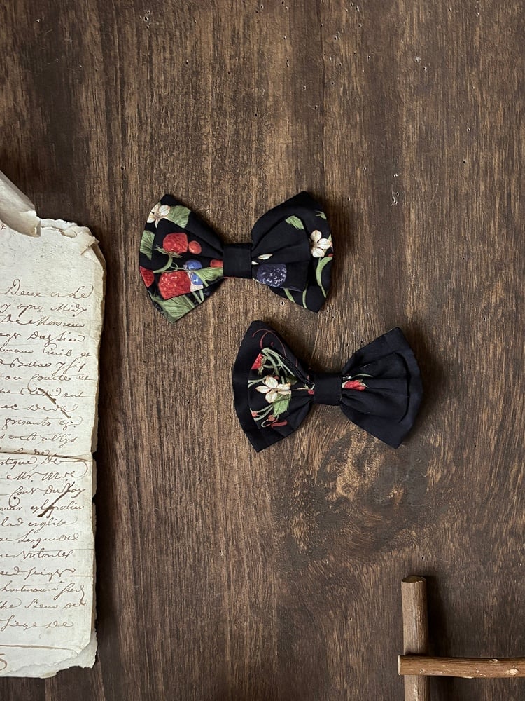 Berry-Themed Hair Accessory in Four Summer Colors - Zoncel