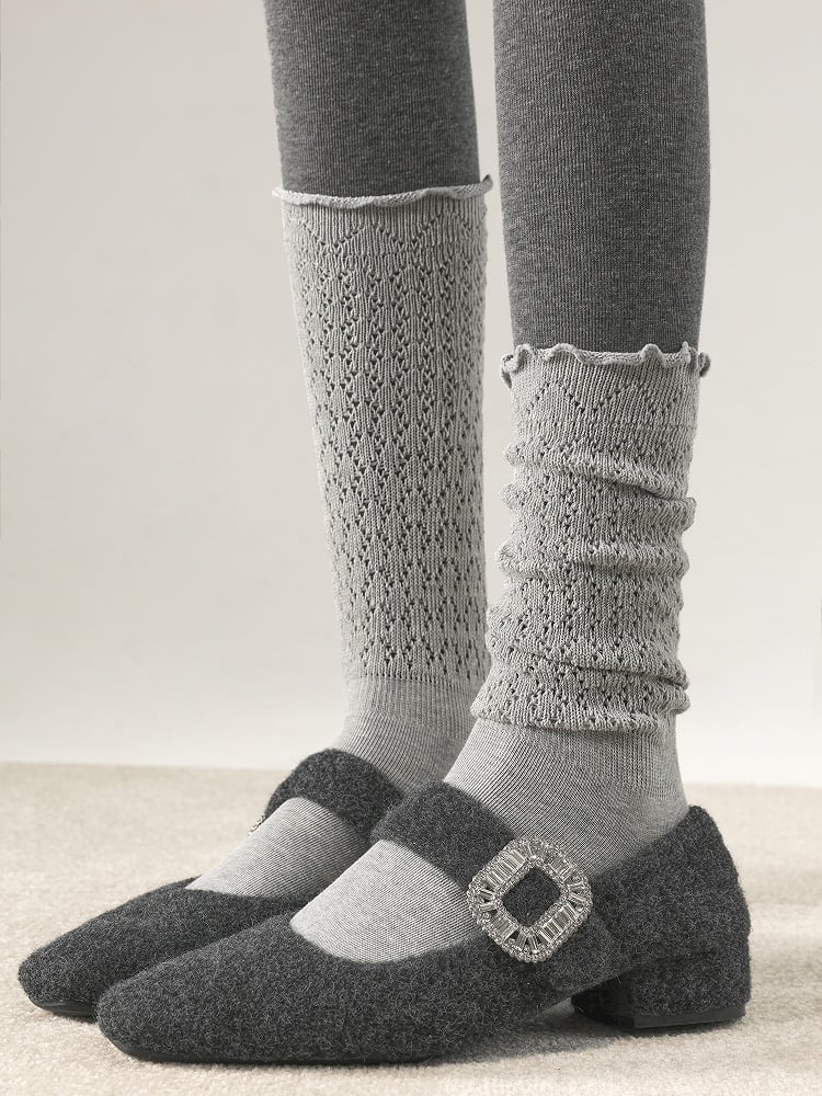 Colors Calf 4 Trim Knitted Socks Ruffled