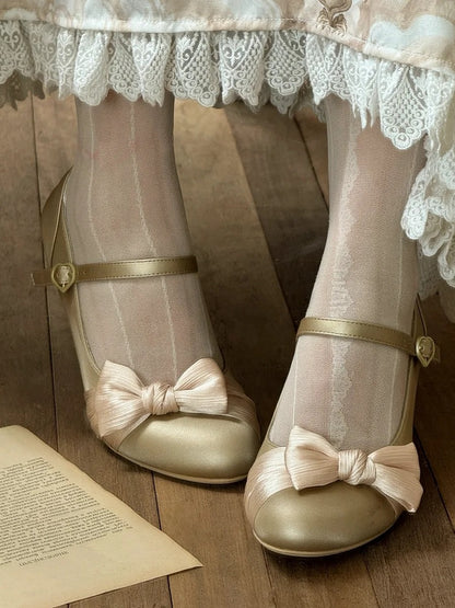 Bow Accents & Decorative Heart Snap PU Golden Mid Heels in Classic Lolita