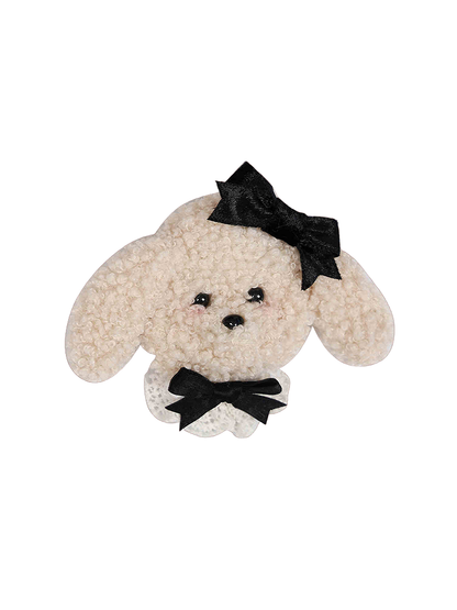 Cremefarbene Fleece-Pudelbrosche