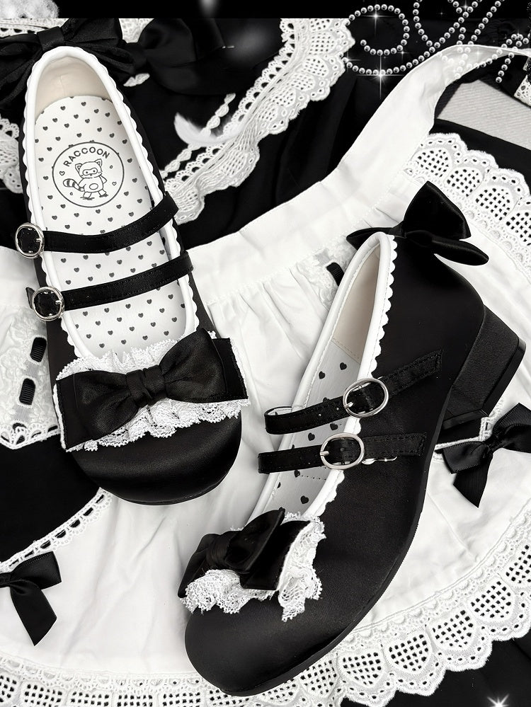 Runde niedrige Absätze mit Lolita-Spitze, schwarze Schuhe mit Rüschen, süß –