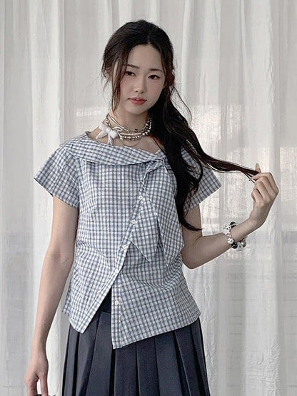 Asymmetrical Neckline Short Sleeve Top with Plaid Pattern - Solkatt