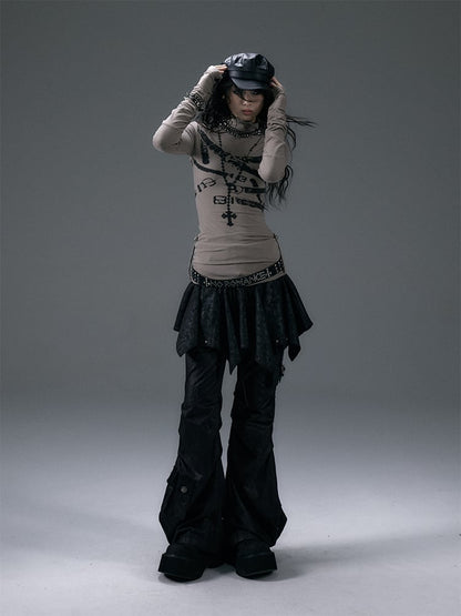 Schwarzer Rock mit Taschentuchsaum und Schnürung