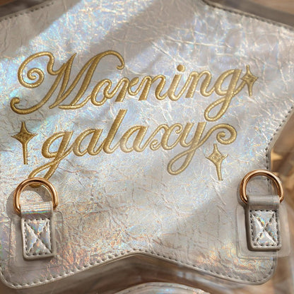 ホログラム入りPUバッジ付き取り外し可能なチャーム付きカラー星型痛バッグ