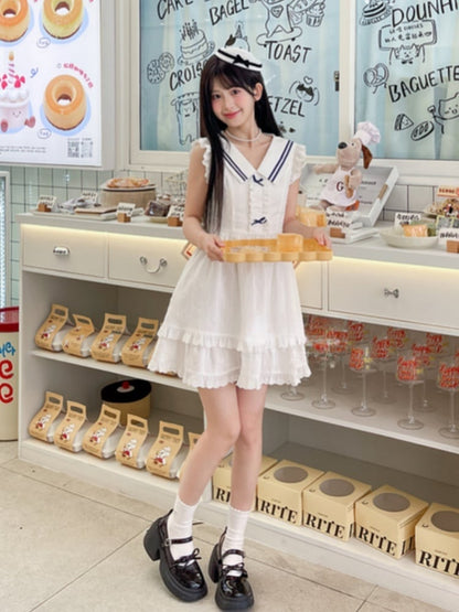 Ärmelloses Kleid mit Stufenrock und Kontrastweiß, Matrosenkragen, Flatterärmel, Blau