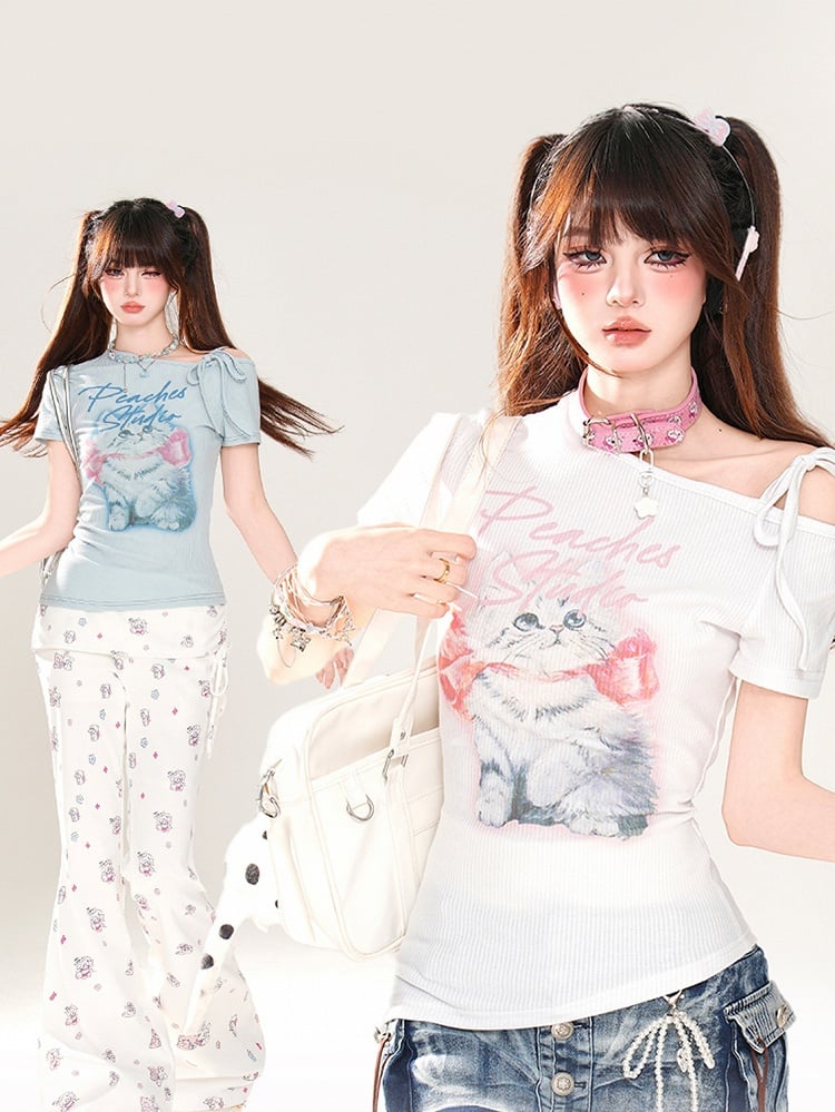 Entzückendes Kätzchen-Print Blau/Weiß T-Shirt Asymmetrischer Ausschnitt Glamourös