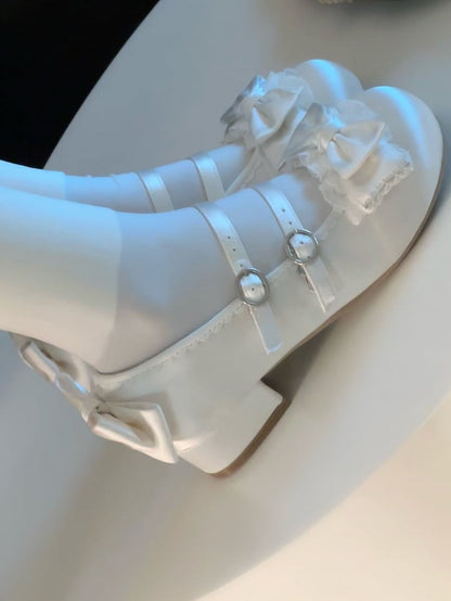 Sweet Janes Double mit Mary Satin-Finish Spitze Rüschen weiße Schleife PU Lolita Schnallen -