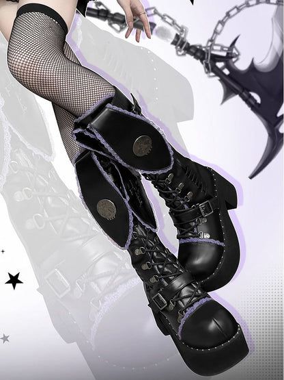 バッドバニーのレーストリム バニーイヤー プラットフォームブーツ