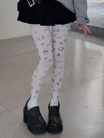 ホワイトのスイートキティハートスタープリントカートゥーンタイツ