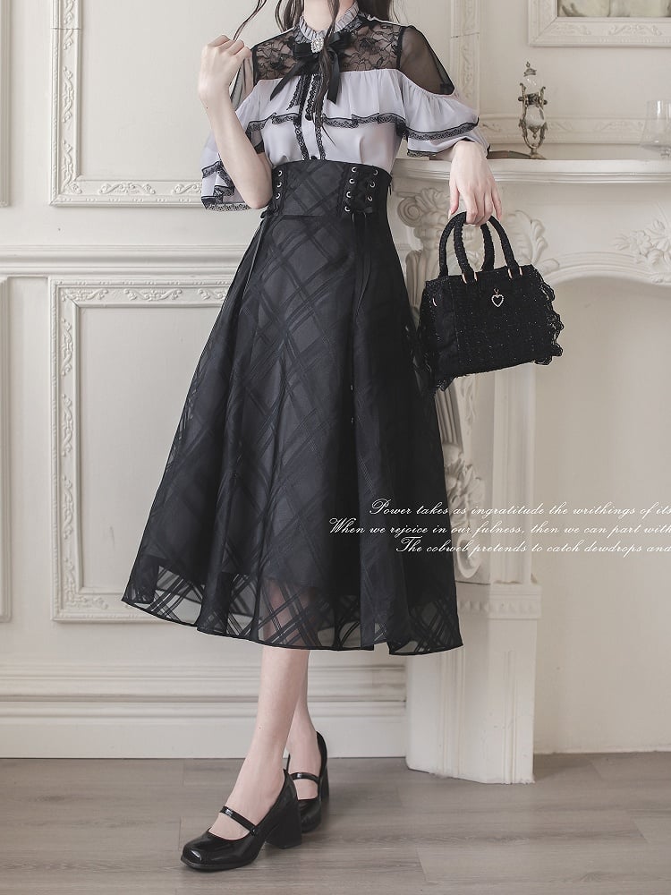 with Contrast Trim Jirai Kei Black Illusion Neckline and Purple Lace Cape Design Top