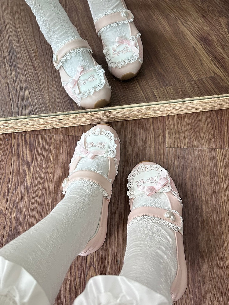 Heart-Embellished Closure Sweet in Pink Velcro Flats Lolita Trim Lace